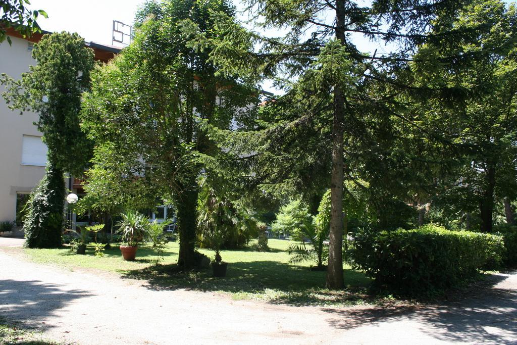 Albergo Da Siro Misano Adriatico Exterior photo